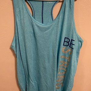 Danskin active tank 4x